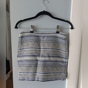 H&M Blue and White Patterned Mini Skirt